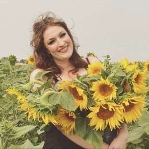 Meet your Posher, Carlee